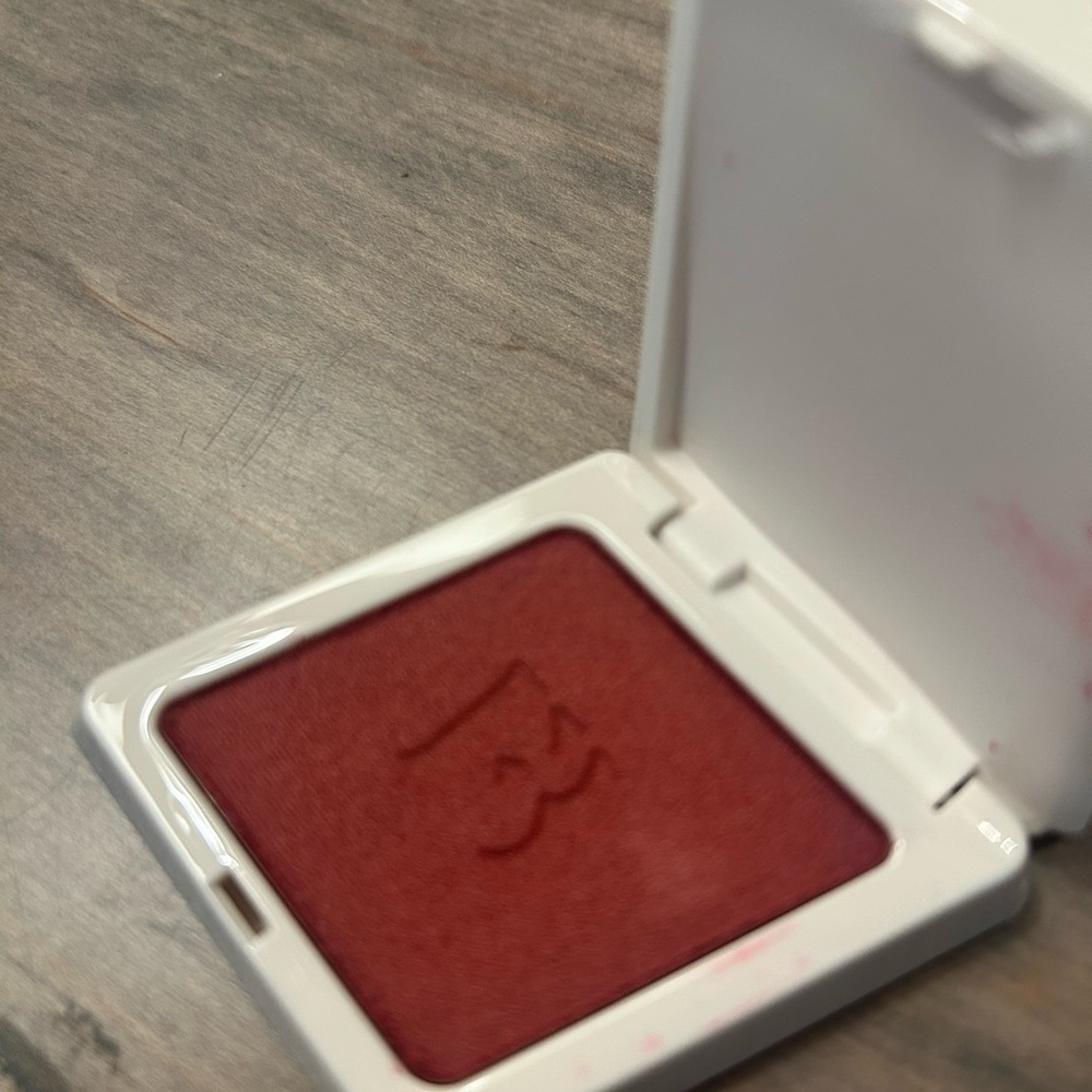 Fenty Beauty Blush - Rich Berry - Picture 4 of 5